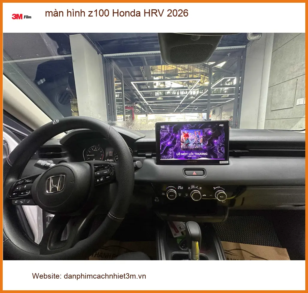 Chị An lắp màn hình Z100 cho Honda HRV 2026 tại Quận 3 vì màn zin không đủ tiện ích