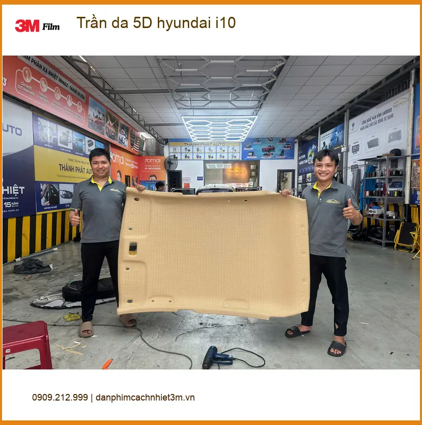 Anh Minh bọc trần da 5D cho Hyundai i10 tại Quận Phú Nhuận vì trần cũ ẩm mốc ảnh thực tế 2